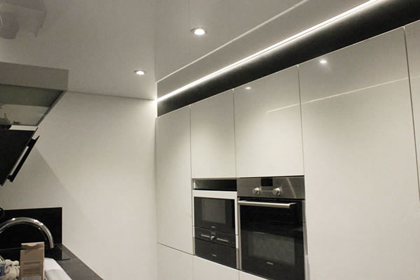 Plafond Tendu Et Chemin De Led Colore