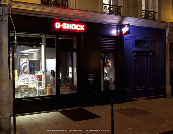 Plafond tendu éclairé pour boutique branchée